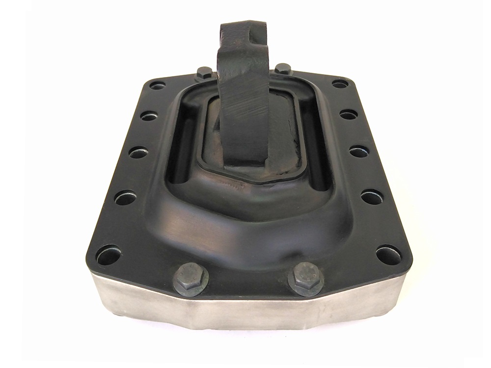  Engine mounting, rear